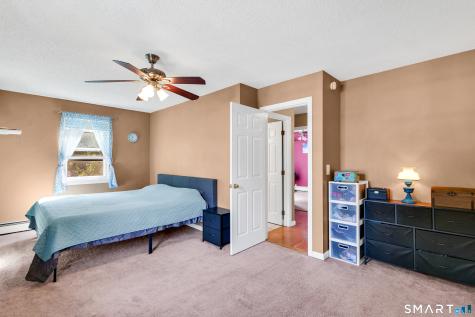 12 Ohear Avenue Enfield CT 06082