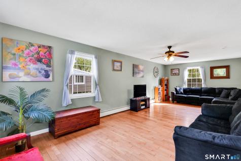 12 Ohear Avenue Enfield CT 06082