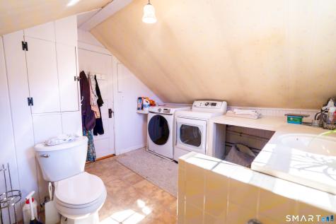 471 Newtown Turnpike Redding CT 06896