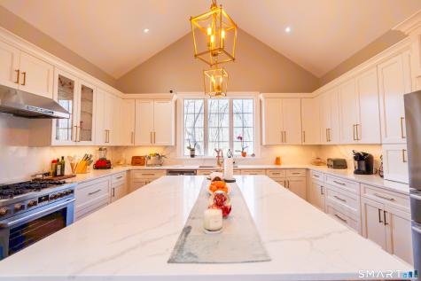 471 Newtown Turnpike Redding CT 06896