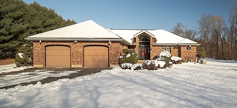 66 Falls Road Bethany CT 06524