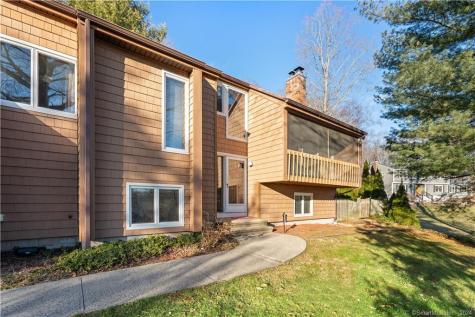 36 Jardin Drive East Haven CT 06513