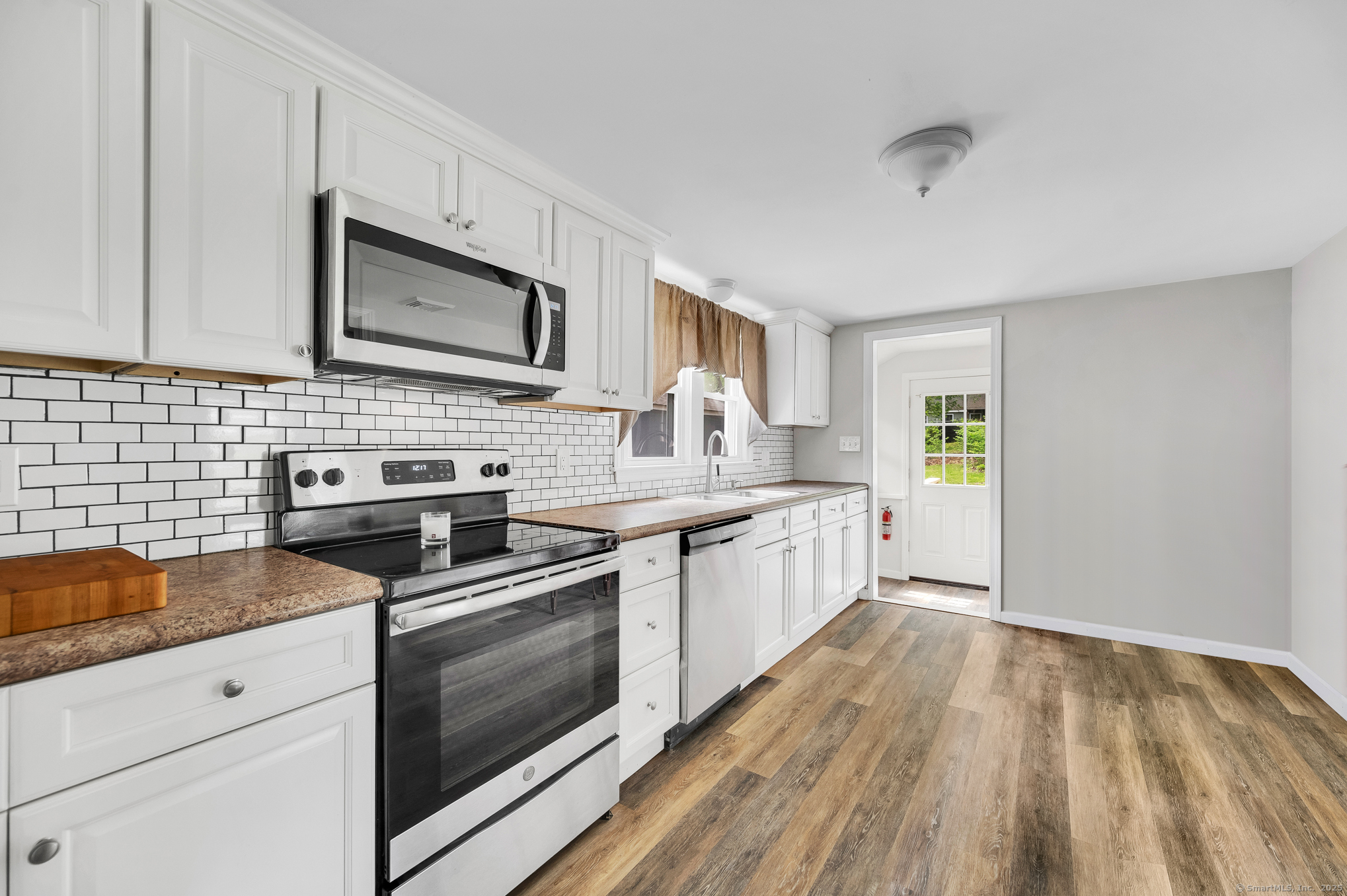 48 Lakeview Drive Coventry CT 06238