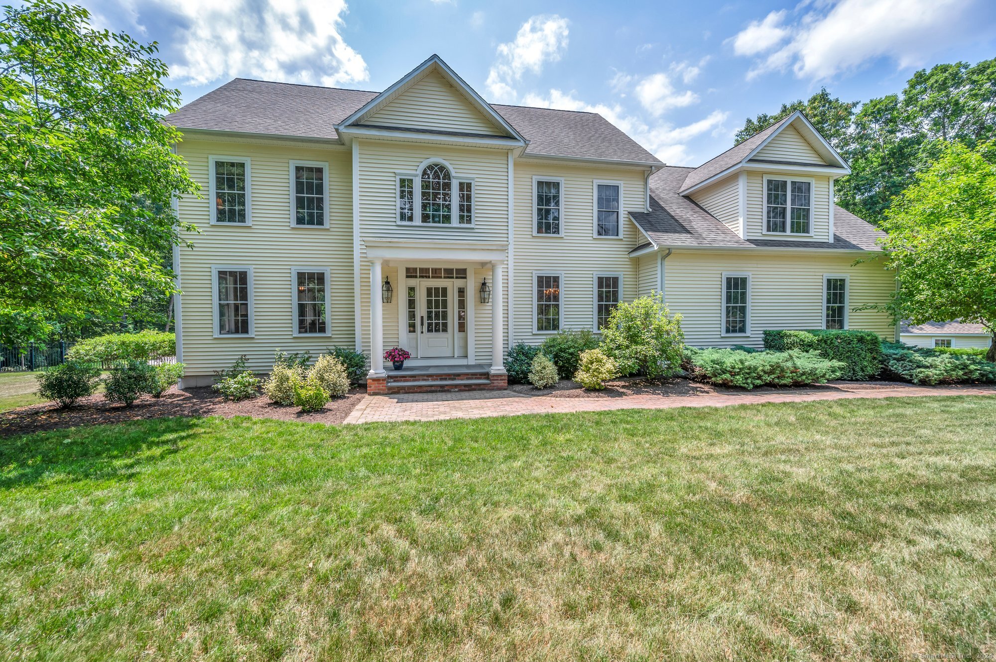 8 Heft Brook Lane Killingworth CT 06419