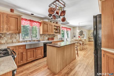 995 Beaver Dam Road Stratford CT 06614