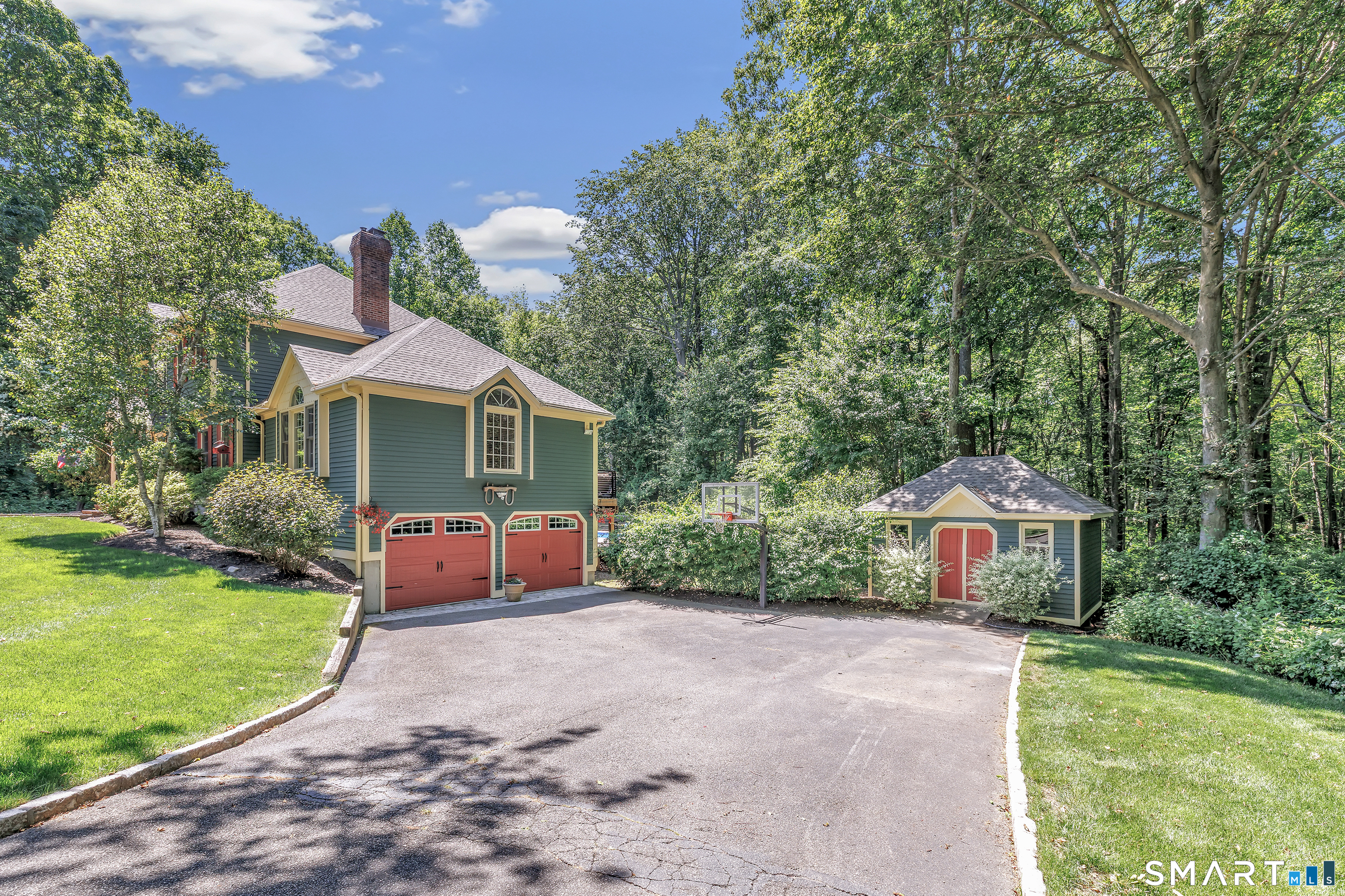 995 Beaver Dam Road Stratford CT 06614