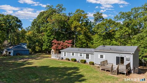 403-405 Skokorat Road Beacon Falls CT 06403