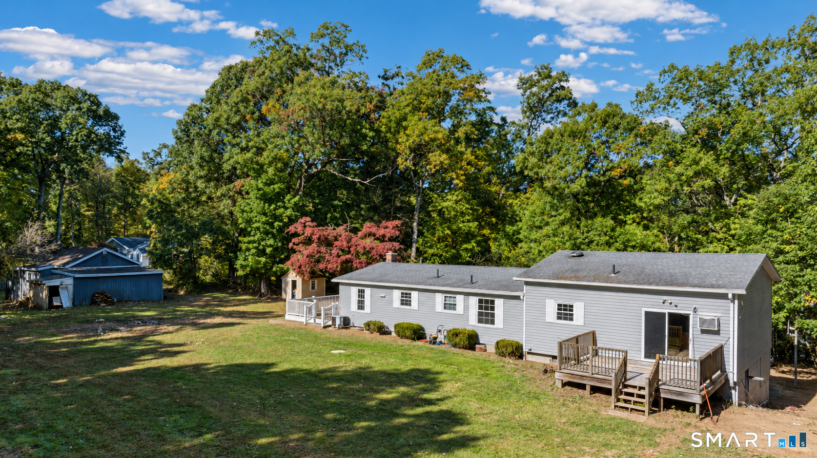 403-405 Skokorat Road Beacon Falls CT 06403
