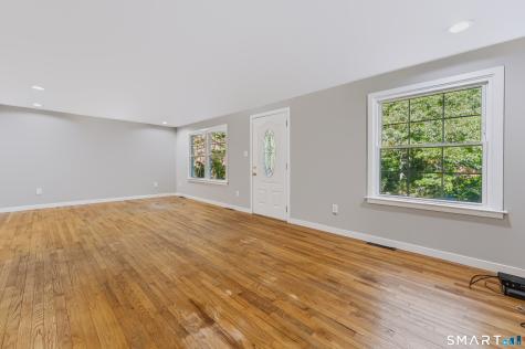 403-405 Skokorat Road Beacon Falls CT 06403