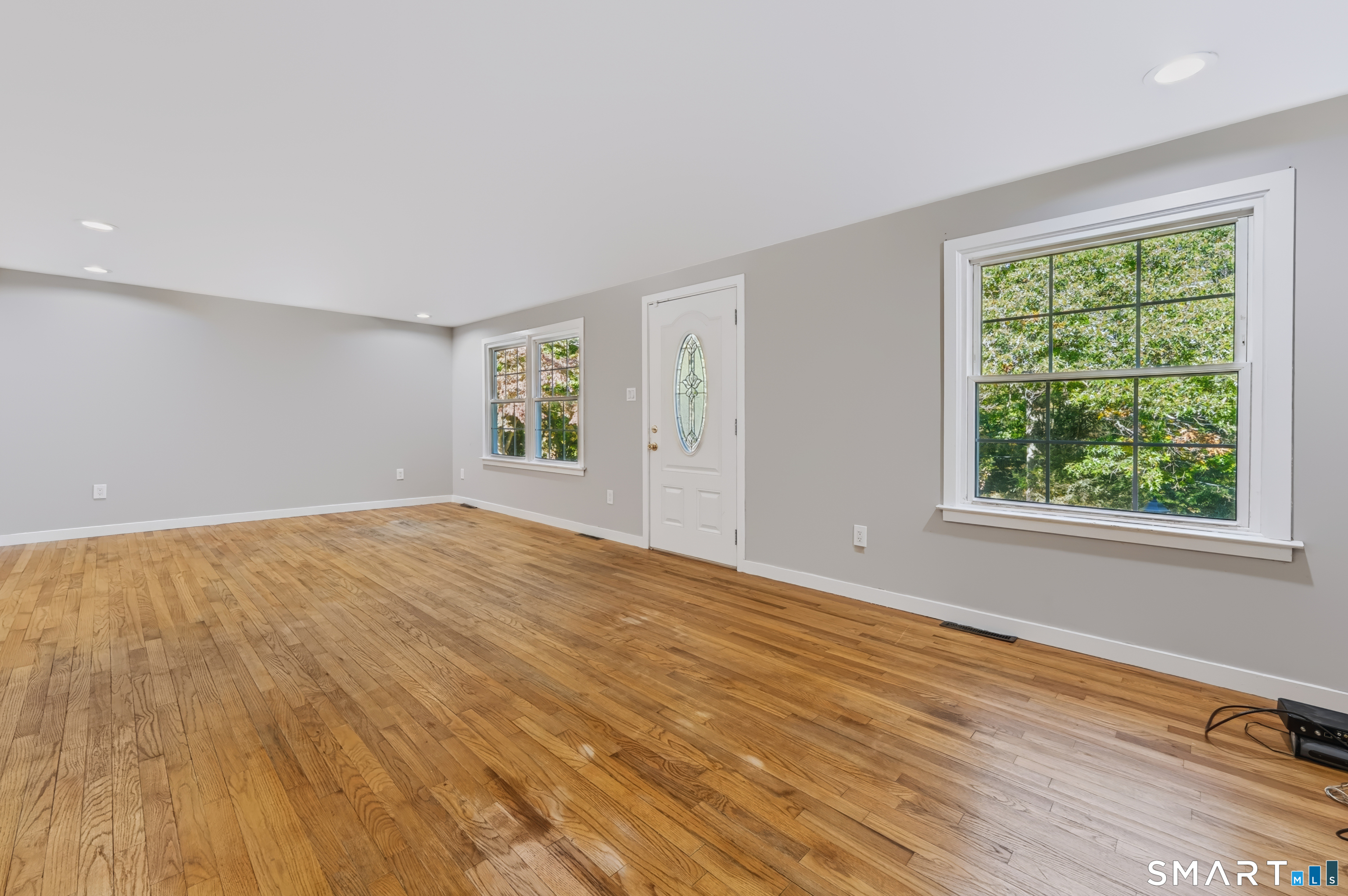 403-405 Skokorat Road Beacon Falls CT 06403