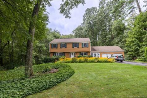 109 Rosewood Road Avon CT 06001