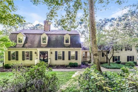 9 Little River Lane Redding CT 06896