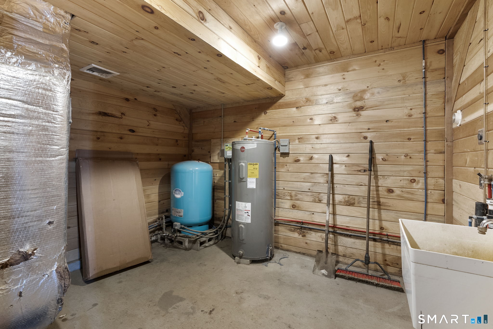 3 & 5 Break Maiden Lane Harwinton CT 06791