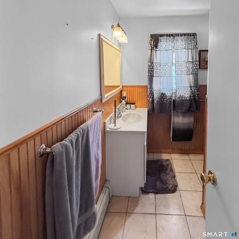 364 Griffin Avenue Bridgeport CT 06606