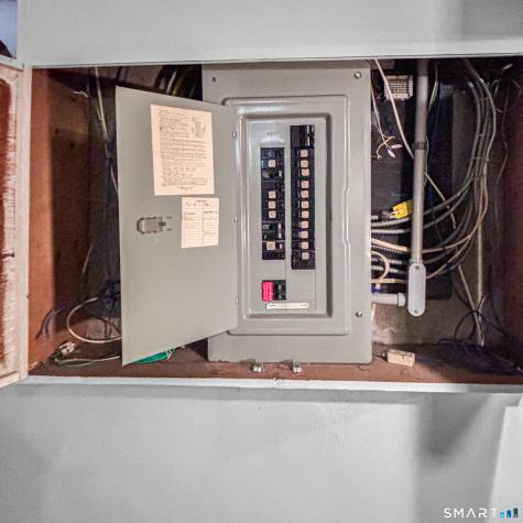 364 Griffin Avenue Bridgeport CT 06606