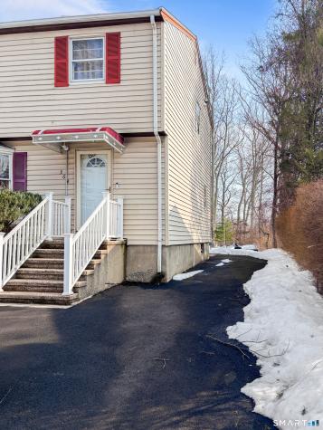 364 Griffin Avenue Bridgeport CT 06606