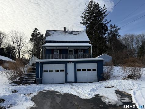 292 Old Colchester Road Montville CT 06382