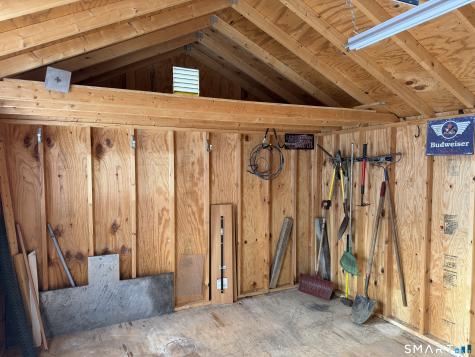 292 Old Colchester Road Montville CT 06382