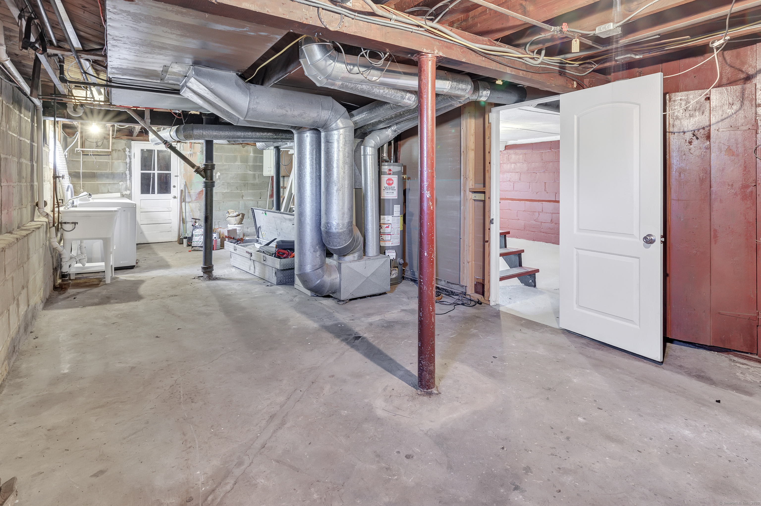 783 Clark Street Bridgeport CT 06606