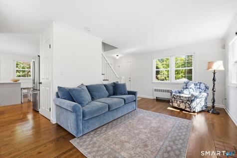 23 Hoffman Road Manchester CT 06042