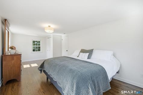 23 Hoffman Road Manchester CT 06042