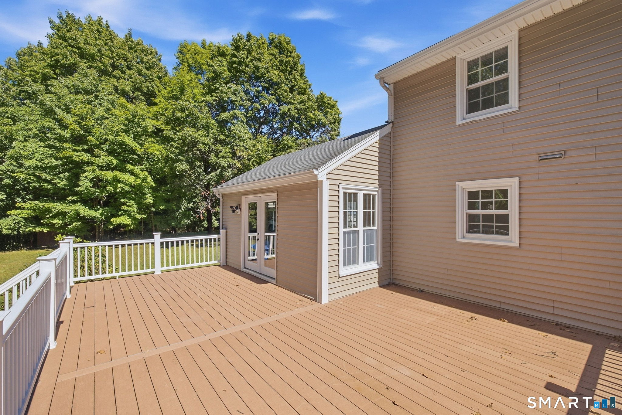 23 Hoffman Road Manchester CT 06042
