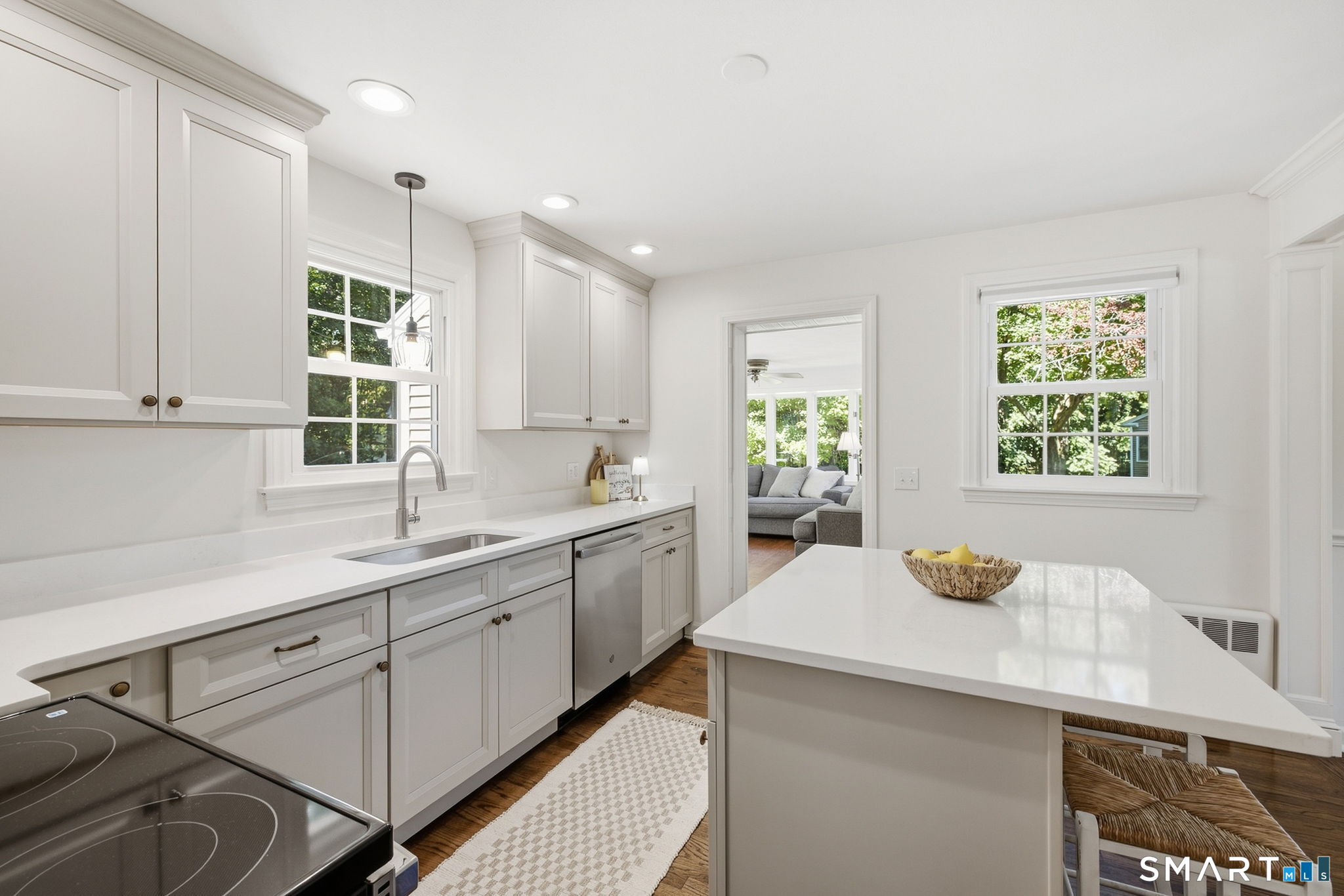 23 Hoffman Road Manchester CT 06042