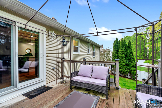 19 Robertson Drive Hamden CT 06518