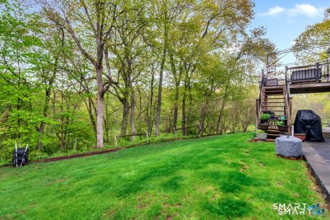 19 Robertson Drive Hamden CT 06518