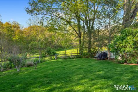 19 Robertson Drive Hamden CT 06518