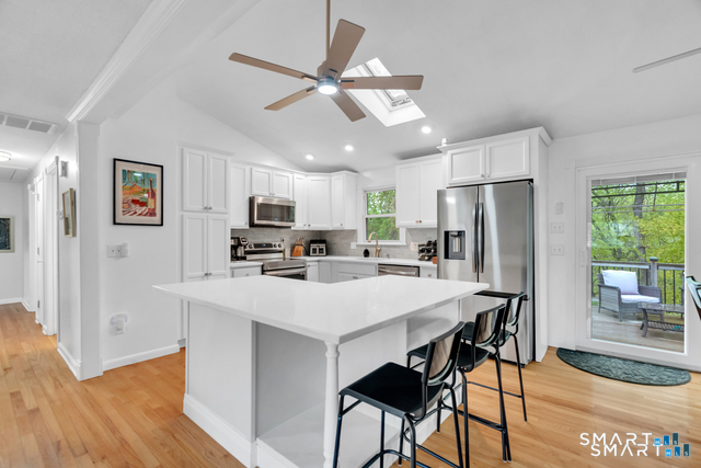 19 Robertson Drive Hamden CT 06518