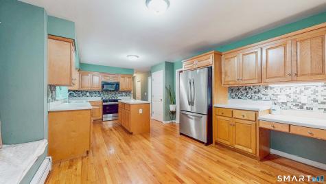 132 Aspetuck Ridge Road New Milford CT 06776