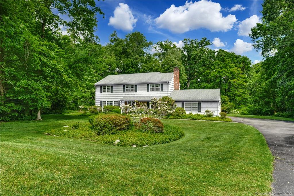 31 Sweet Briar Lane Stamford CT 06905