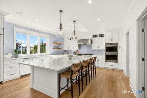 624 Penfield Road Fairfield CT 06824