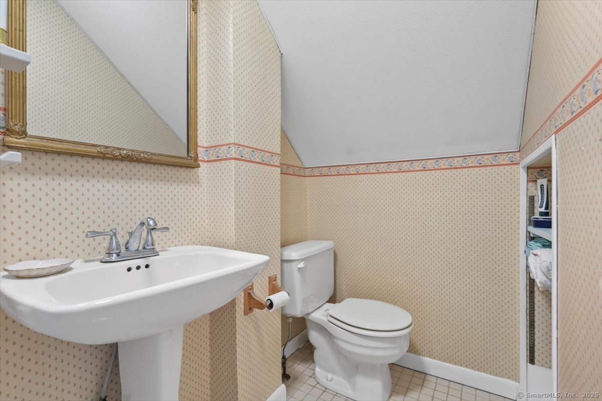 83 Underhill Road Milford CT 06460