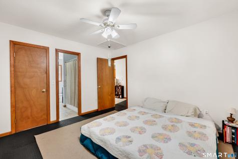 463 Pearl Lake Rd Road Waterbury CT 06706
