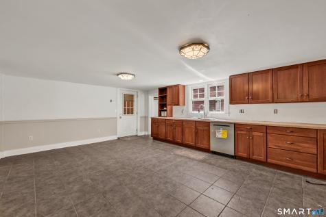 463 Pearl Lake Rd Road Waterbury CT 06706