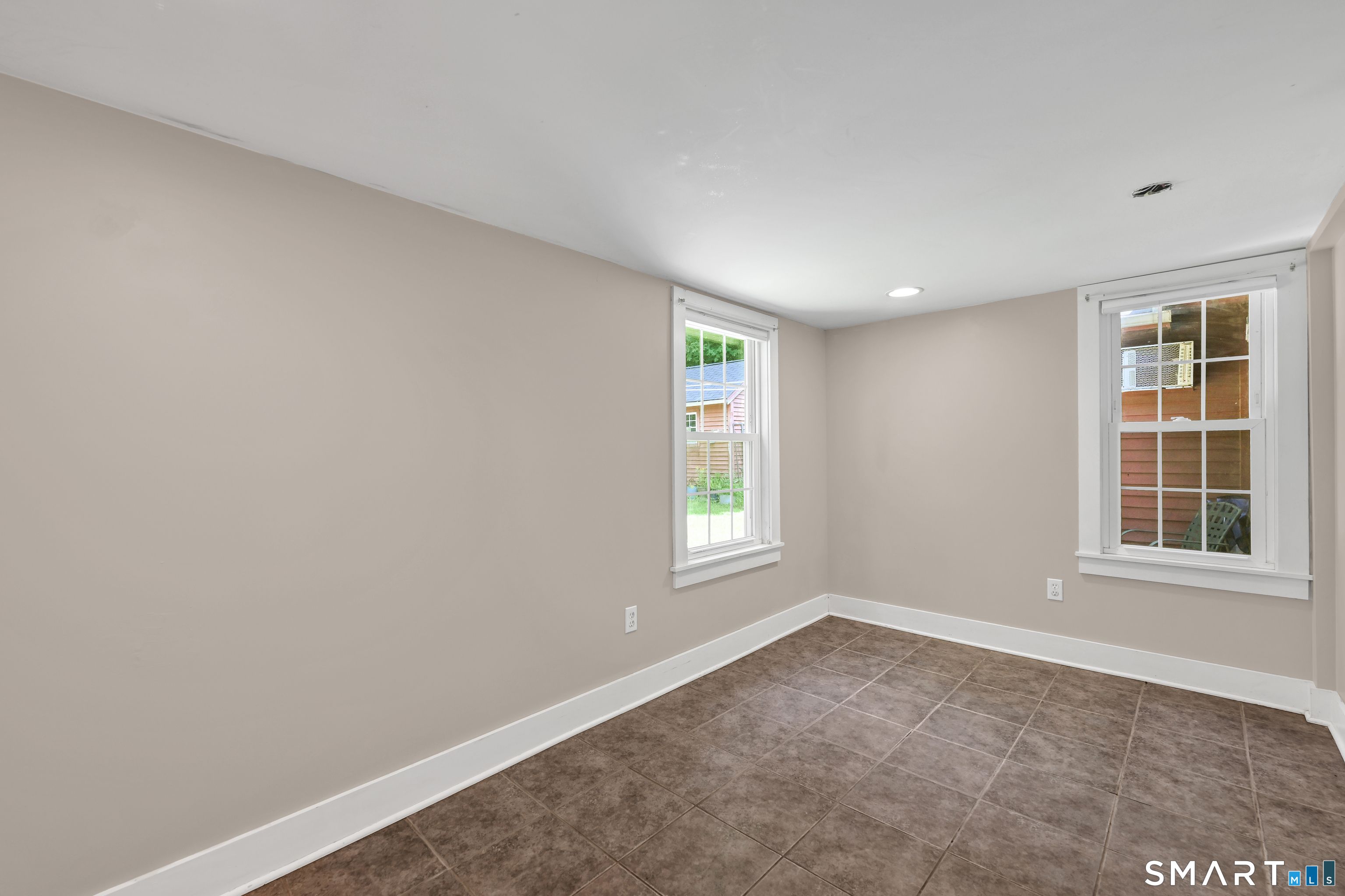 463 Pearl Lake Rd Road Waterbury CT 06706