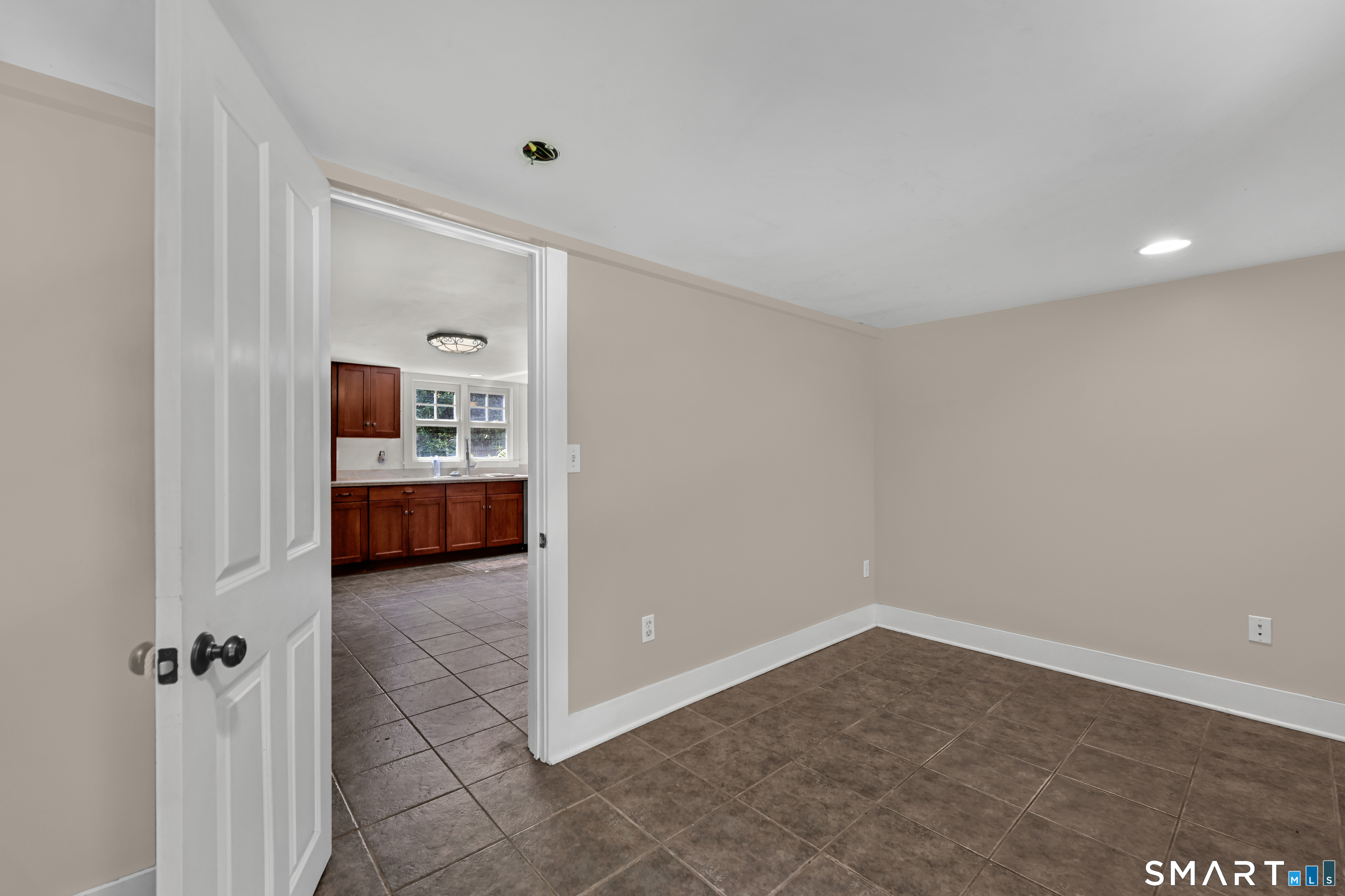 463 Pearl Lake Rd Road Waterbury CT 06706