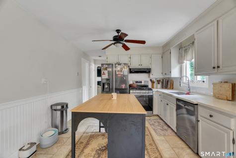 37 Woodside Drive Branford CT 06405