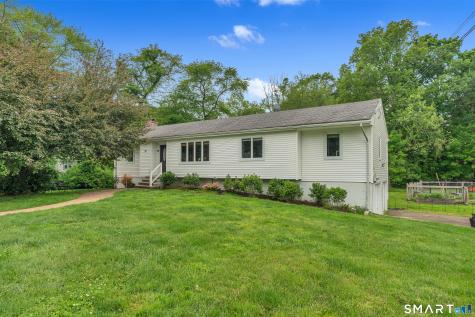 37 Woodside Drive Branford CT 06405