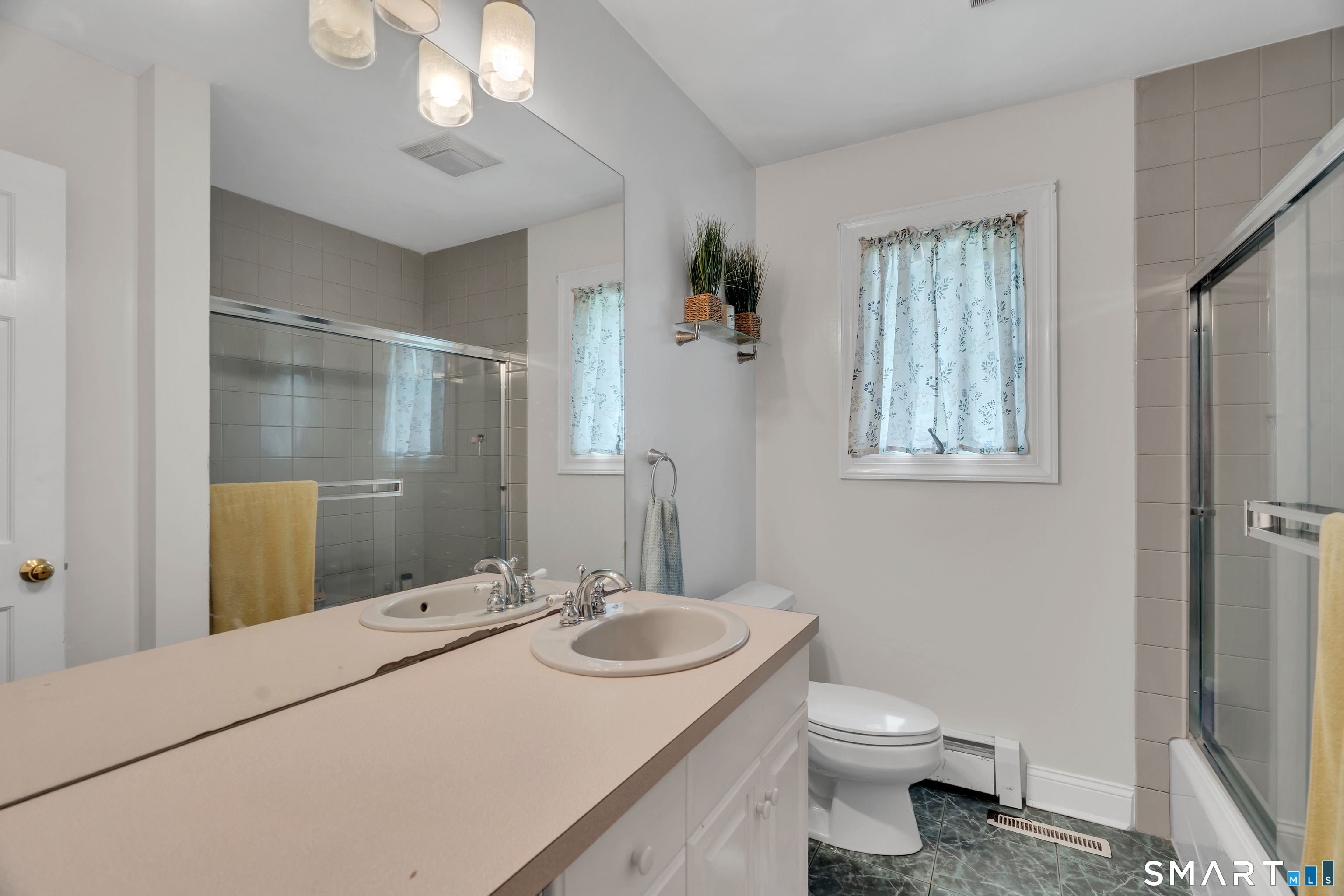 37 Woodside Drive Branford CT 06405