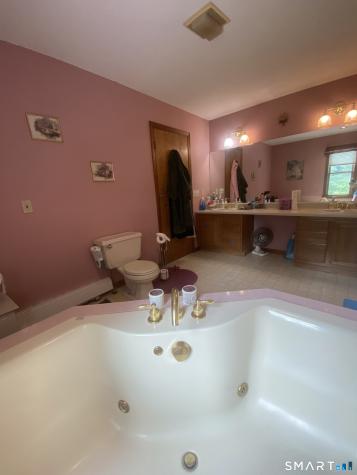5 Llynwood Drive Bolton CT 06043