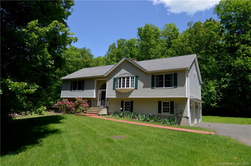 300 Shadduck Road Middlebury CT 06762