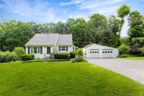 45 Sugar Street Newtown CT 06470