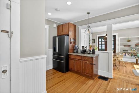 28 Thornton Street Hamden CT 06517