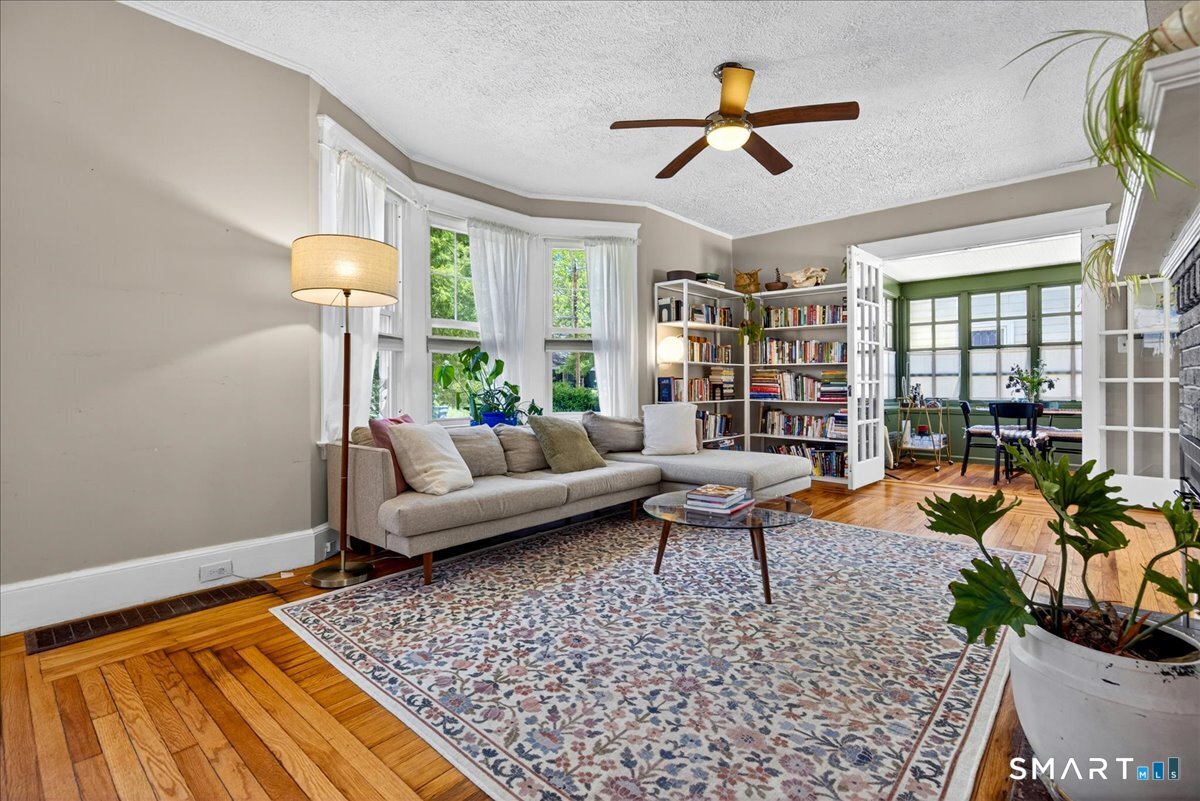 28 Thornton Street Hamden CT 06517
