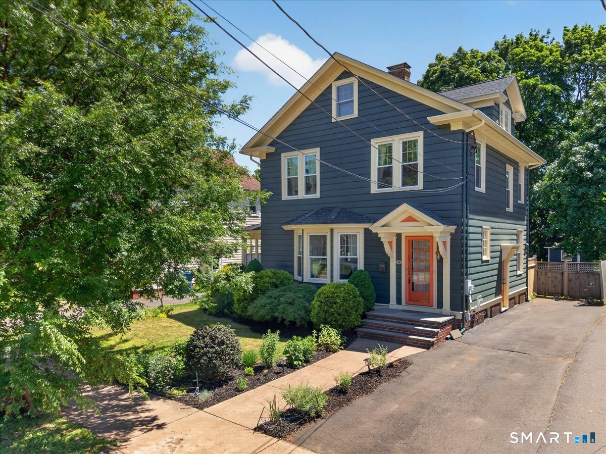 28 Thornton Street Hamden CT 06517
