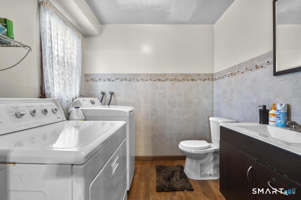 148 Wilcox Street Bridgeport CT 06606