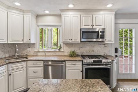 24 Beechwood Drive Newtown CT 06482